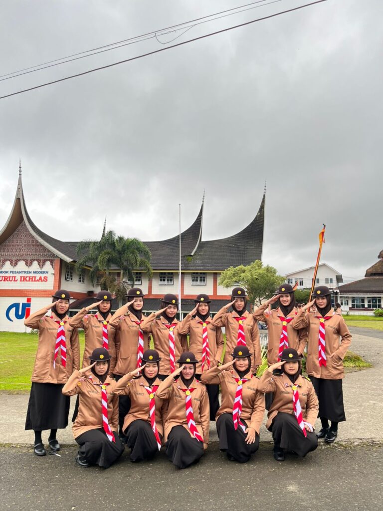 SMA PMT Prof. DR. Hamka Padang Raih Juara 2 LKBB pada Ajang D’Cafe Season Three di Pesantren Modern Nurul Ikhlas Padang Panjang